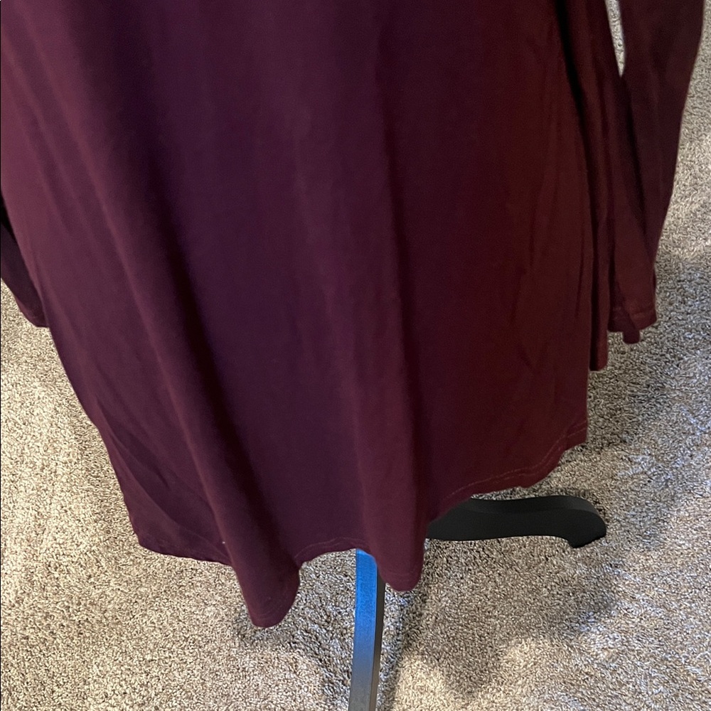 Zeagoo Women’s Burgundy Asymmetrical Tunic Top Size M Long Sleeve V-Neck Flowy - Picture 5 of 15